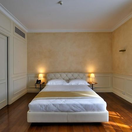 Hotel Rua Frati 48 In San Francesco Modène Extérieur photo